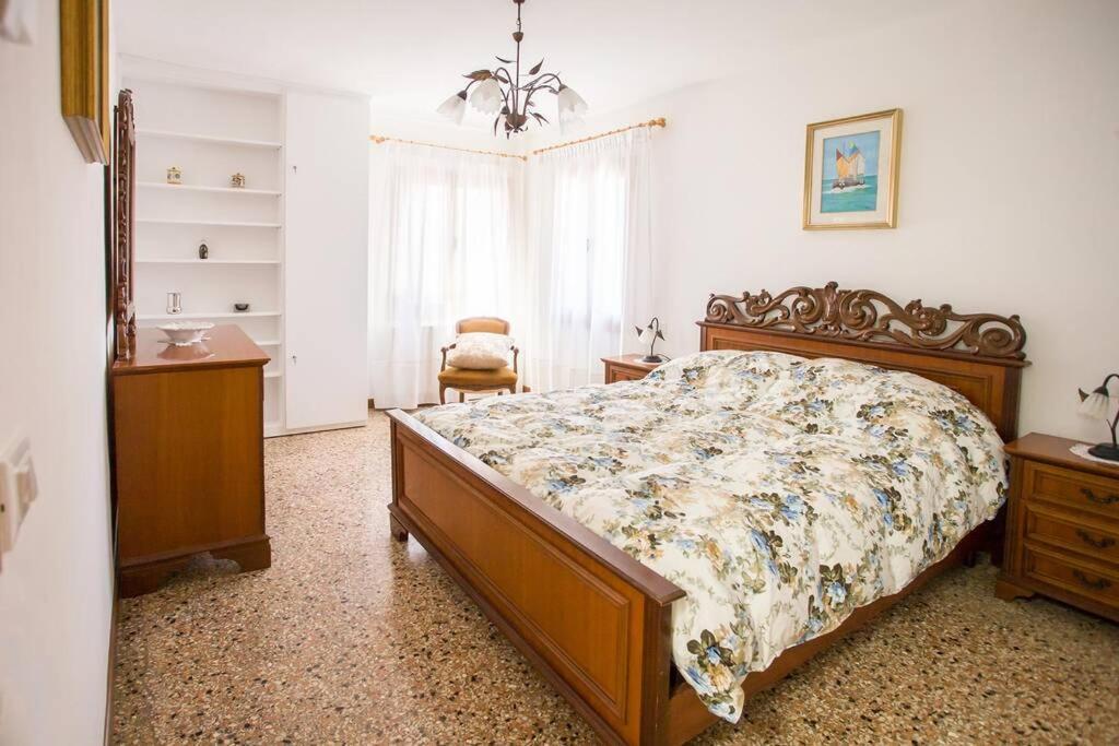 Le Sorelle Venedig Exteriör bild