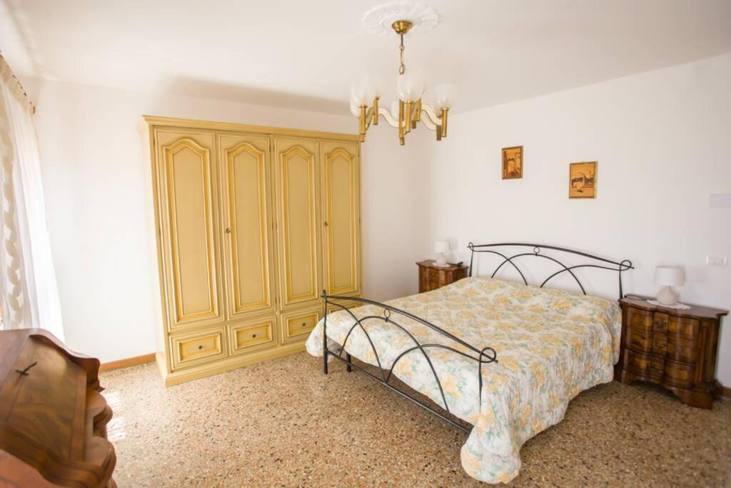 Le Sorelle Venedig Exteriör bild